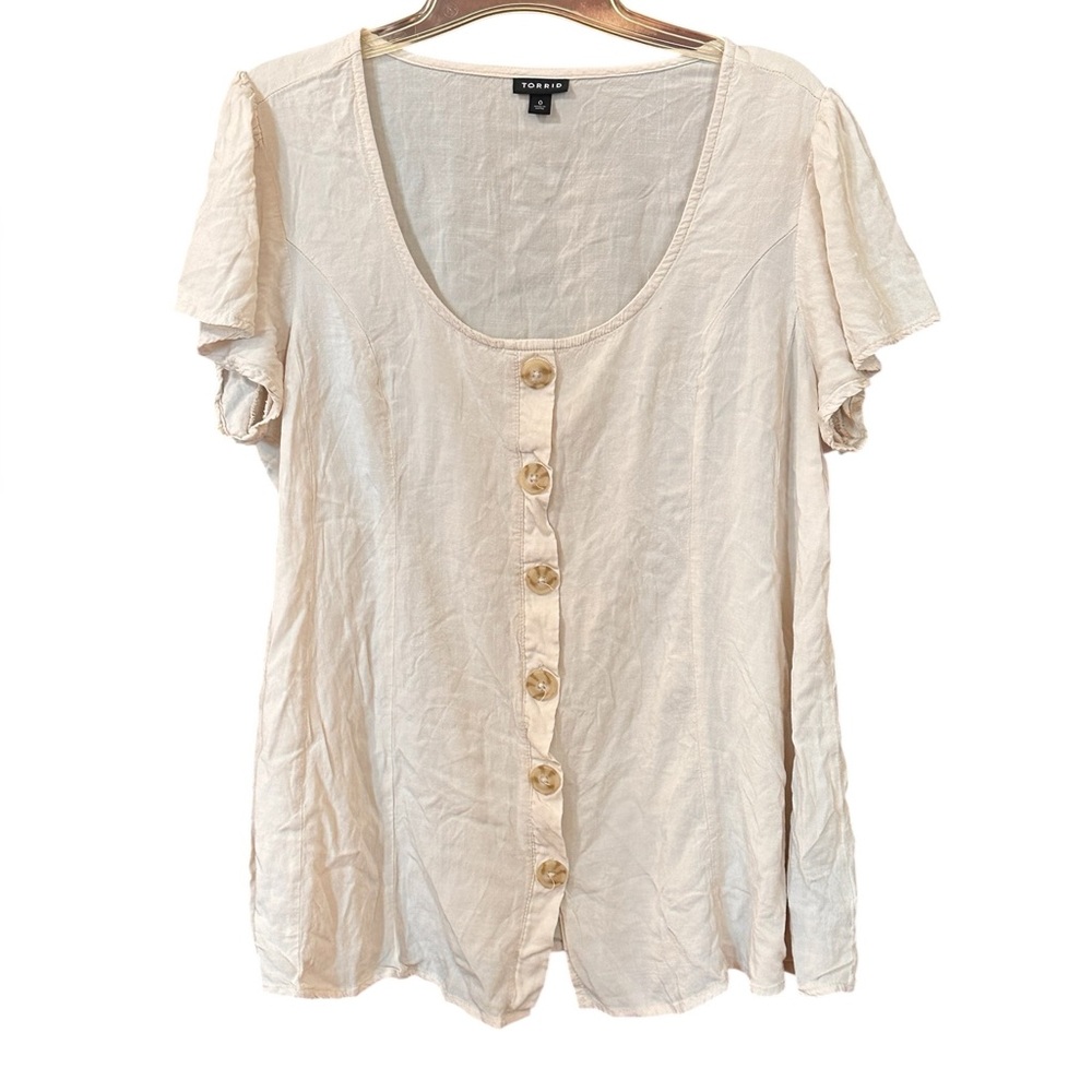 Torrid Womens Fit And Flare Rayon Slub Button-Front Top Plus Size Neutral - Picture 2 of 9